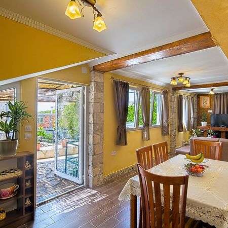 Apartman Kunjic Krimovica Extérieur photo